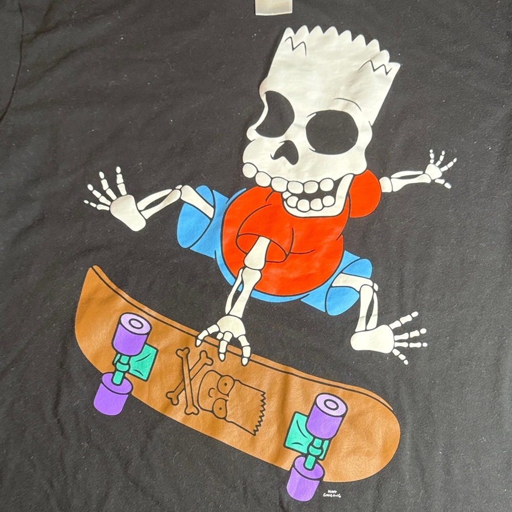 The Simpsons Black T-Shirt - Picture 3 of 3